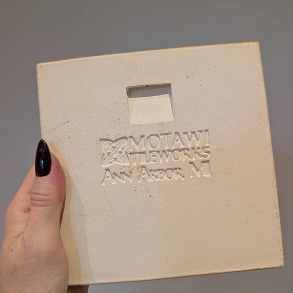 Arbor Motawi Tileworks Cream Tile - Picture 5 of 7